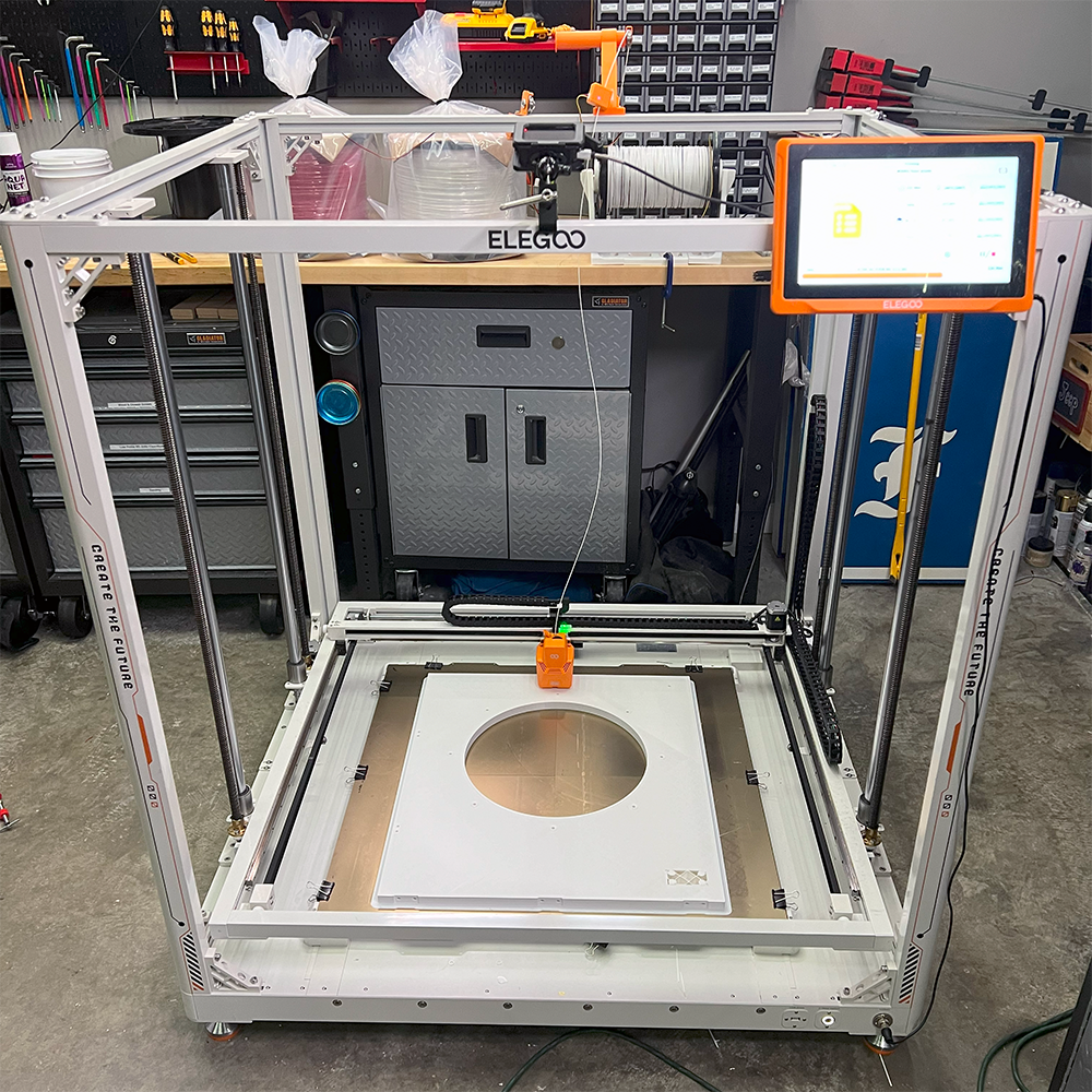 3D printing the cabin sections of the PRINTcess on the 